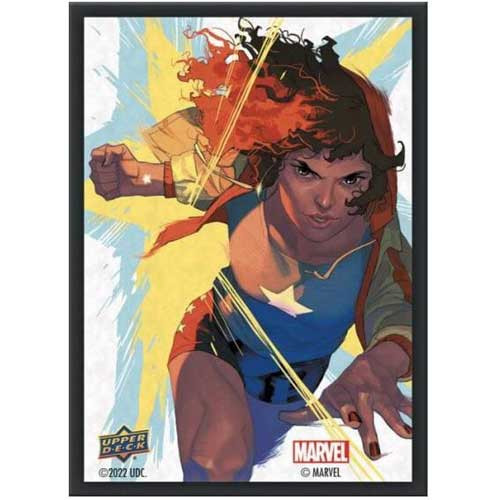 Marvel Sleeves: America Chavez (65)