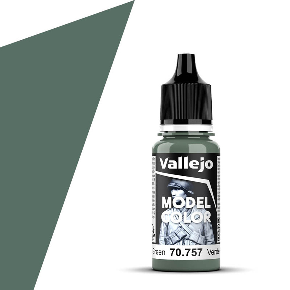 Model Color: Pacific Green (18ml)