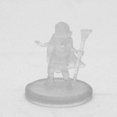 Tyranny of Dragons #1 D&D Miniature Rock Gnome Female Wizard