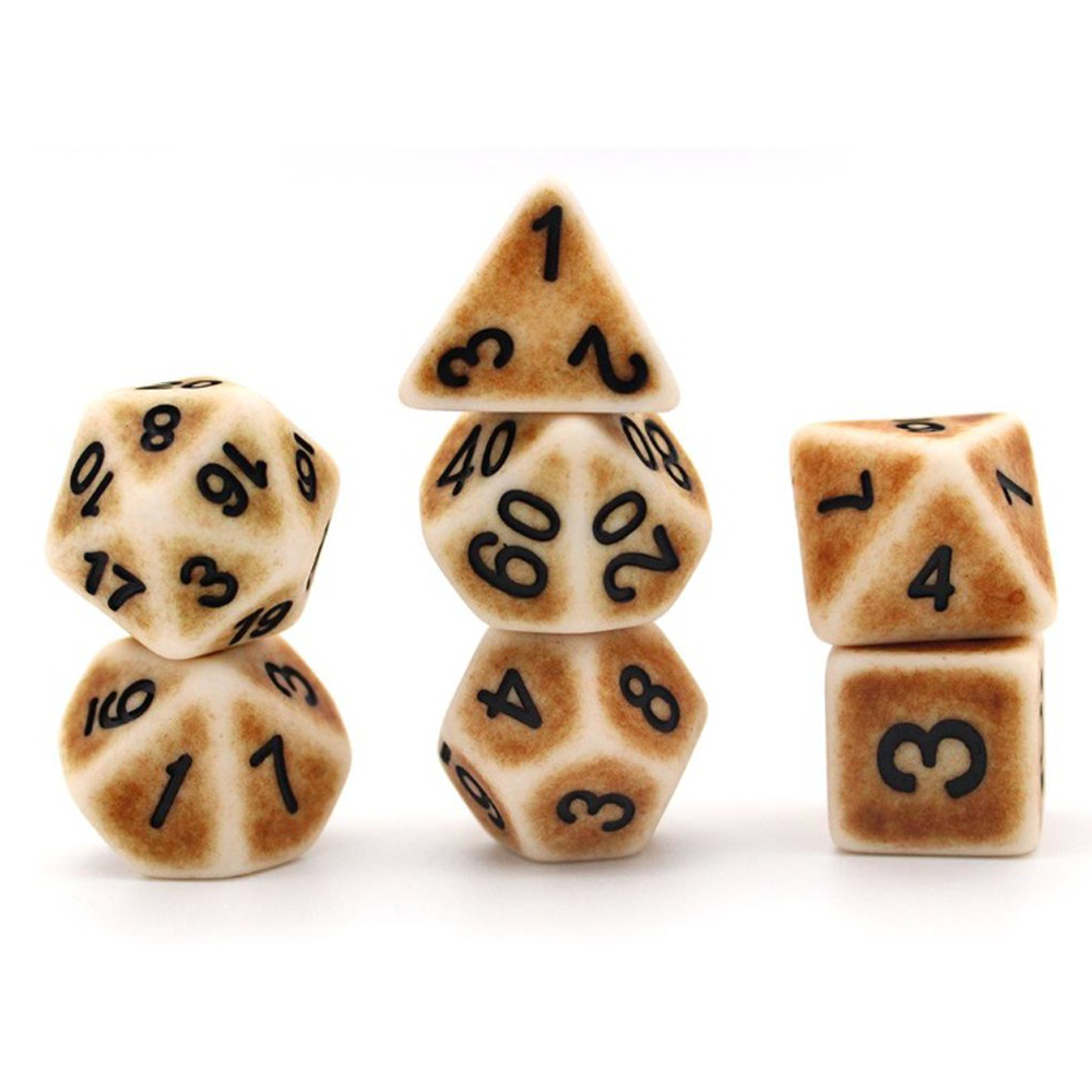 Game Plus Products 16mm Resin Dice: Antique - Gold (7) (New Arrival)